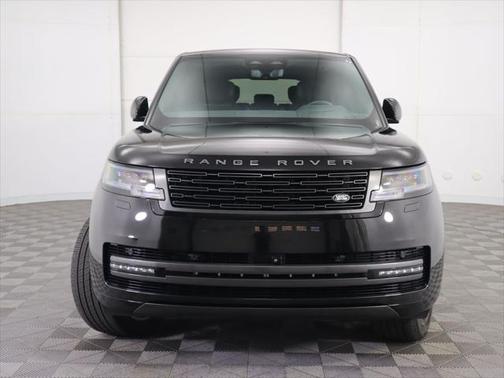 2025 Land Rover Range Rover P530 Autobiography