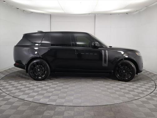 2025 Land Rover Range Rover P530 Autobiography