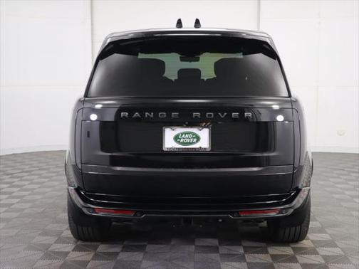 2025 Land Rover Range Rover P530 Autobiography