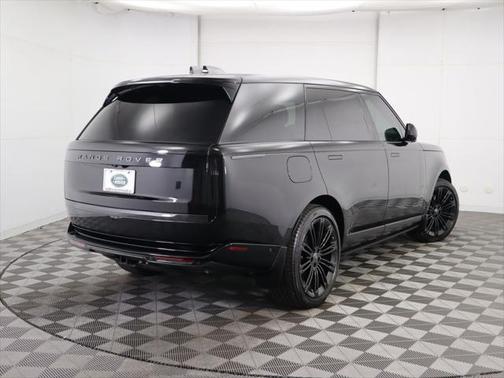 2025 Land Rover Range Rover P530 Autobiography