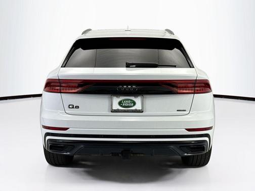 2023 Audi Q8 55 Premium Plus