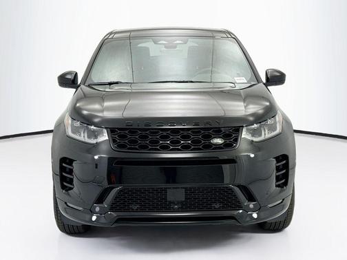 Santorini Black Metallic 2026 Land Rover Discovery Sport Landmark