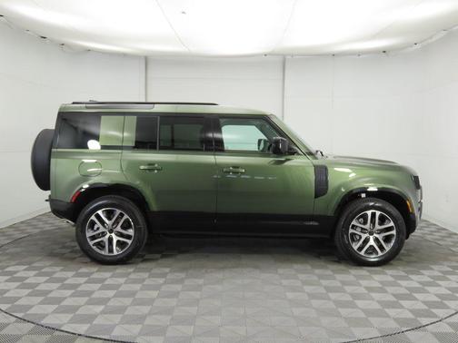 2026 Land Rover Defender P400 X-Dynamic SE