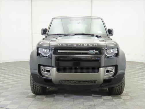 2025 Land Rover Defender 110 P400 X-Dynamic SE