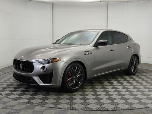 2022 Maserati Levante Modena