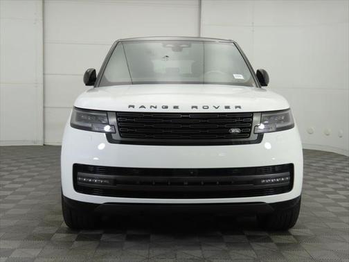 2025 Land Rover Range Rover P530 SE 7 Seat