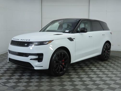 2026 Land Rover Range Rover Sport SE