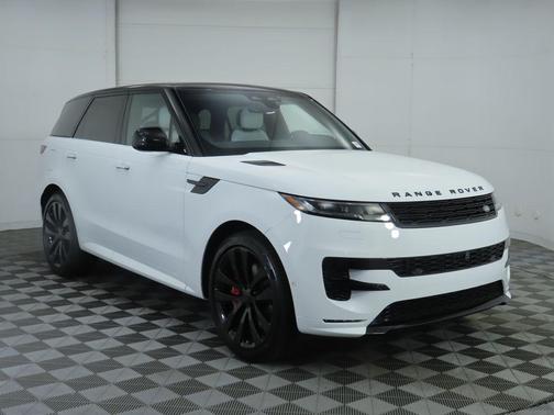 2026 Land Rover Range Rover Sport SE