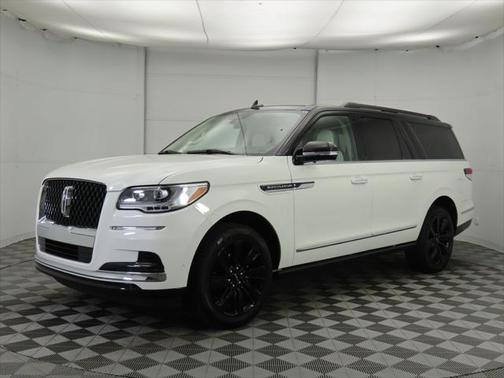 2024 Lincoln Navigator Black Label