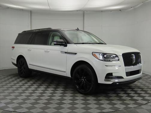 2024 Lincoln Navigator Black Label