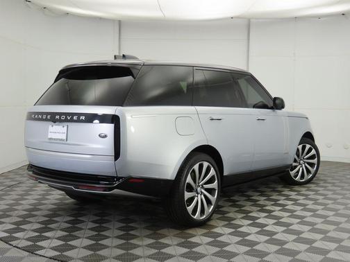 2023 Land Rover Range Rover Autobiography