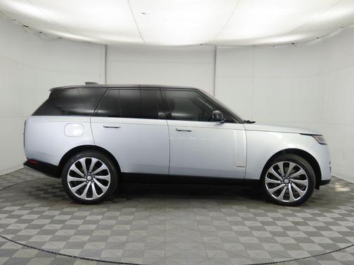 2023 Land Rover Range Rover Autobiography