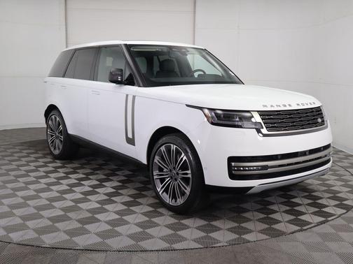 2025 Land Rover Range Rover P530 SE