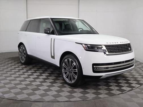 2025 Land Rover Range Rover P530 SE