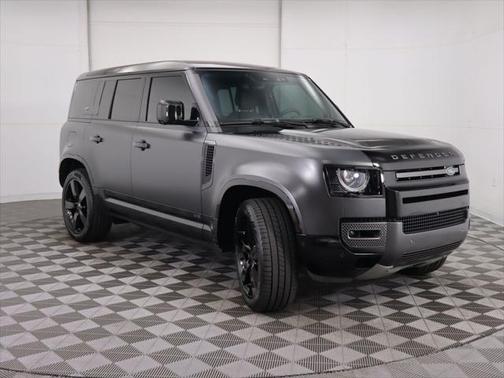 2023 Land Rover Defender 110 V8