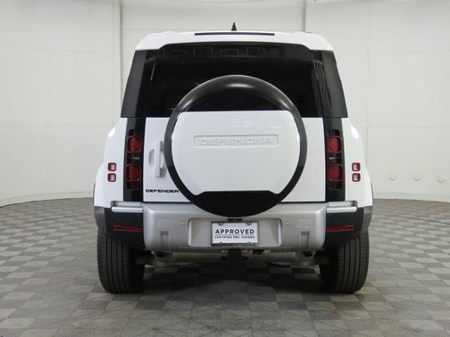 2024 Land Rover Defender 110 P300