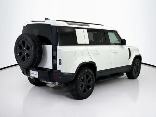 Fuji White 2026 Land Rover Defender P300 S