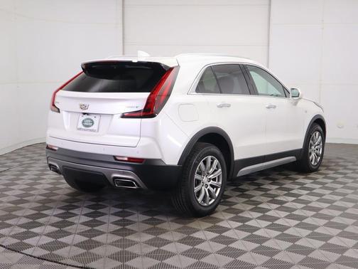 2020 Cadillac XT4 Premium Luxury
