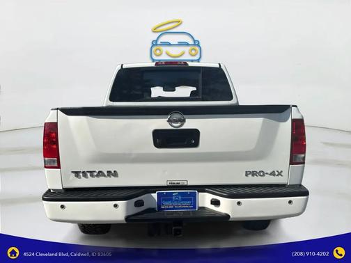 Glacier White 2014 Nissan Titan 4WD Crew Cab SWB PRO-4X
