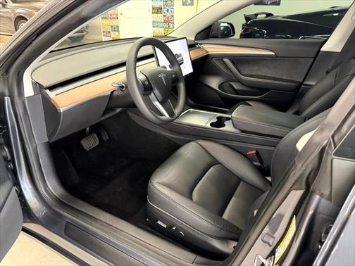 2023 Tesla Model 3 Standard Range Plus