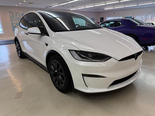 2023 Tesla Model X Base