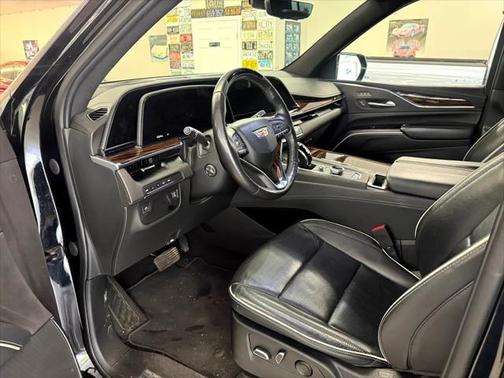 2023 Cadillac Escalade ESV Premium Luxury