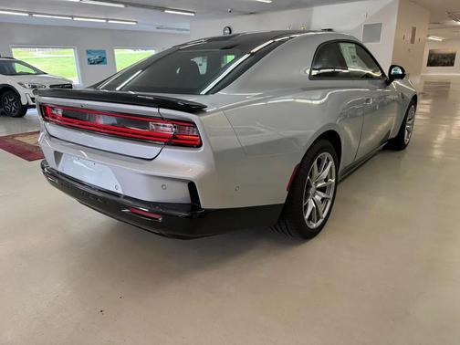 Triple Nickel 2024 Dodge Charger Daytona Scat Pack