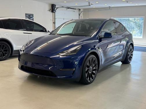 2025 Tesla Model Y Performance Dual Motor All-Wheel Drive