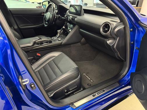 2021 Lexus IS 350 Base