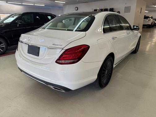 2015 Mercedes-Benz C-Class C 300 4MATIC Luxury