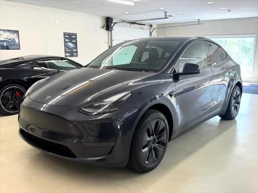 2024 Tesla Model Y Long Range Dual Motor All-Wheel Drive