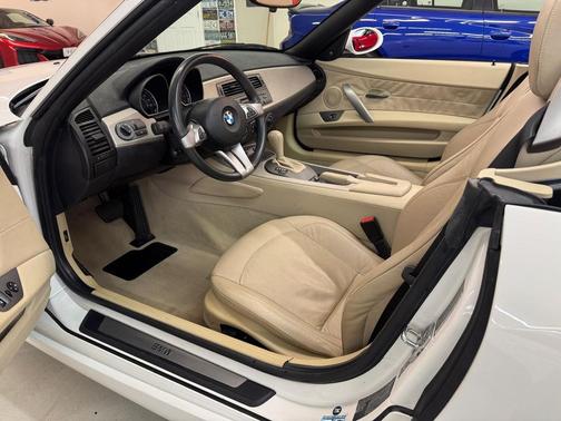 2004 BMW Z4 2.5i Roadster