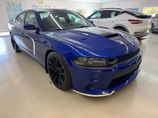 2019 Dodge Charger Scat Pack