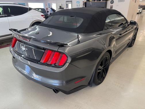 2015 Ford Mustang EcoBoost Premium