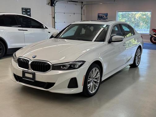 2024 BMW 330 i xDrive