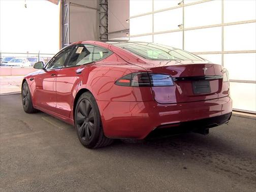 2022 Tesla Model S Long Range