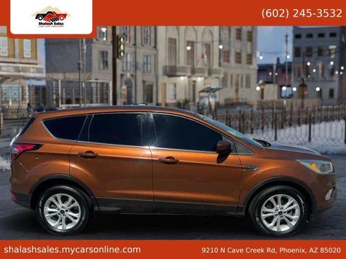 2017 Ford Escape SE
