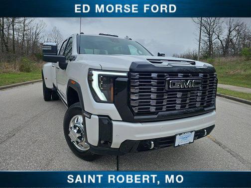 White Frost Tricoat 2025 GMC Sierra 3500 Denali