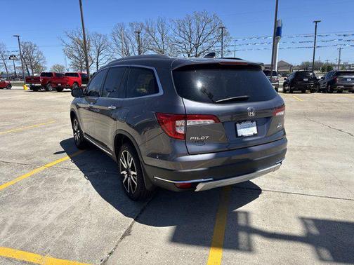 2021 Honda Pilot Touring 8-Passenger