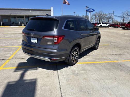 2021 Honda Pilot Touring 8-Passenger