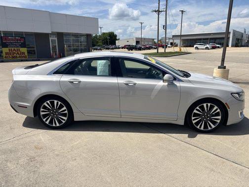 2019 Lincoln MKZ Reserve II