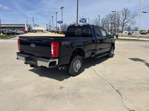 2025 Ford F-250 XL