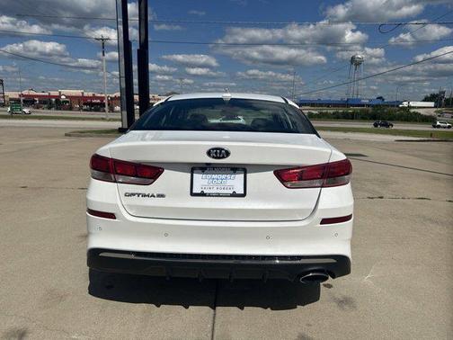 2020 Kia Optima LX