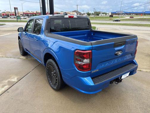 2025 Ford Maverick Lobo Standard