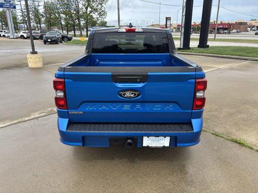 2025 Ford Maverick Lobo Standard