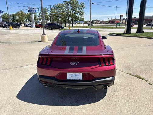 2025 Ford Mustang GT Premium