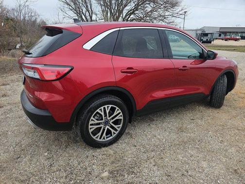 Rapid Red Metallic Tinted Clearcoat 2022 Ford Escape SEL