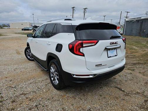 Summit White 2024 GMC Terrain SLT