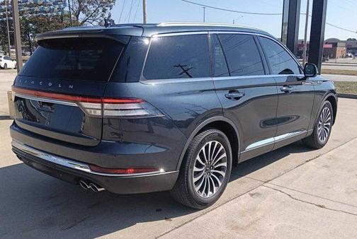 Flight Blue Metallic Clearcoat 2022 Lincoln Aviator Reserve