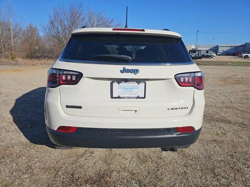 White Clearcoat 2019 Jeep Compass Limited